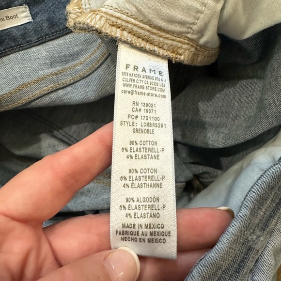 Frame Denim Women’s Le Crop Mini Boot Medium Wash Raw Hem Jeans Sz 29 GUC - Picture 2 of 9